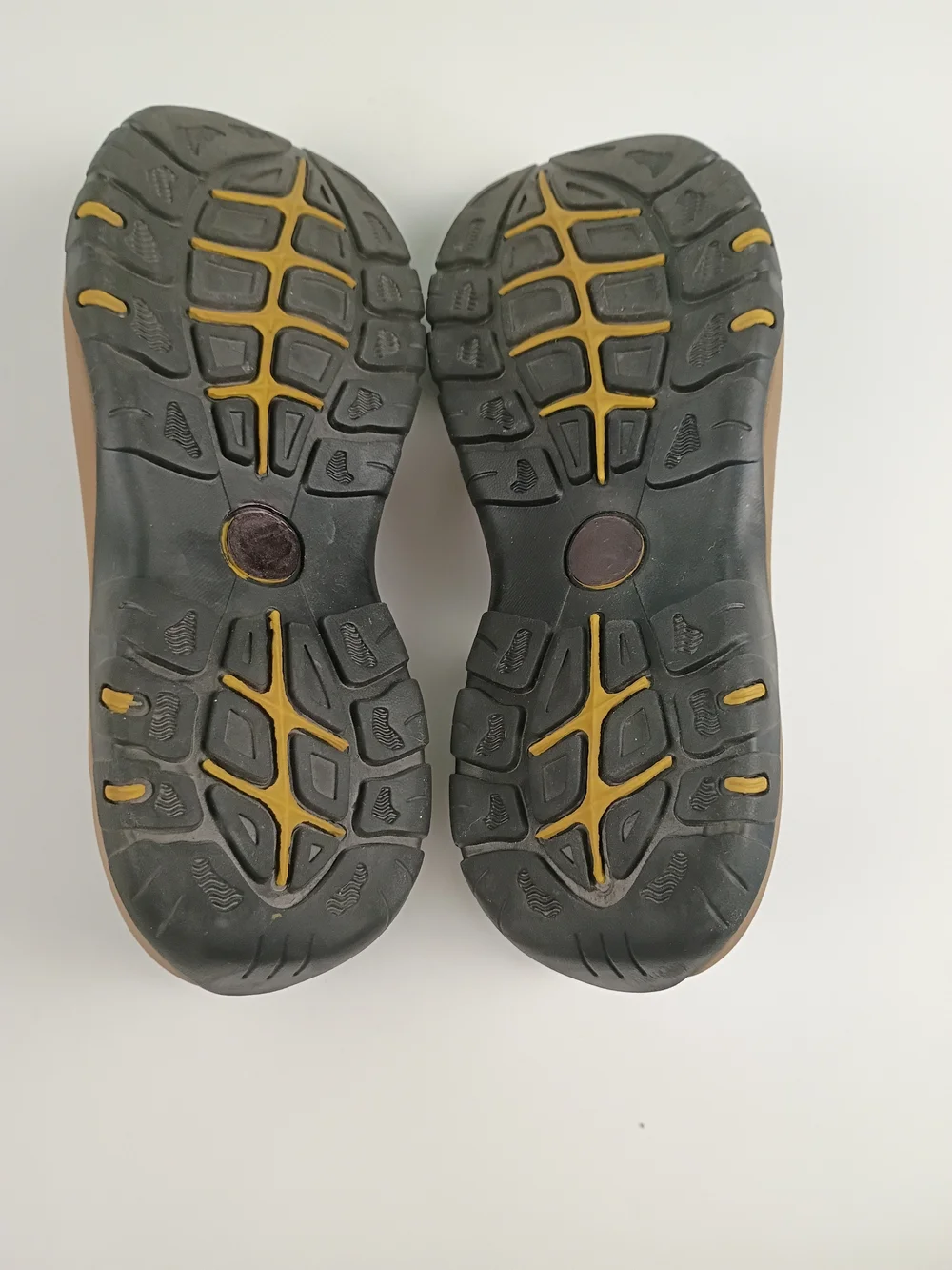 Men's Closed Toe Outdoor Hiking Trekking Sandals EU 43 / US 9.5-10 Tan Black EUC